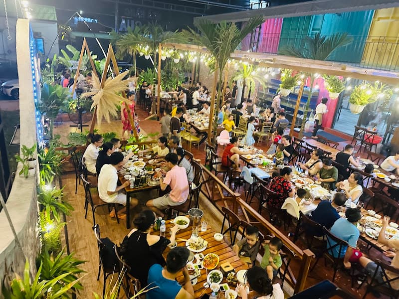 Hình ảnh NHÀ HÀNG VUA CUA CỬA LÒ - địa điểm thưởng thức hải sản tươi sống uy tín tại Cửa Lò - 4