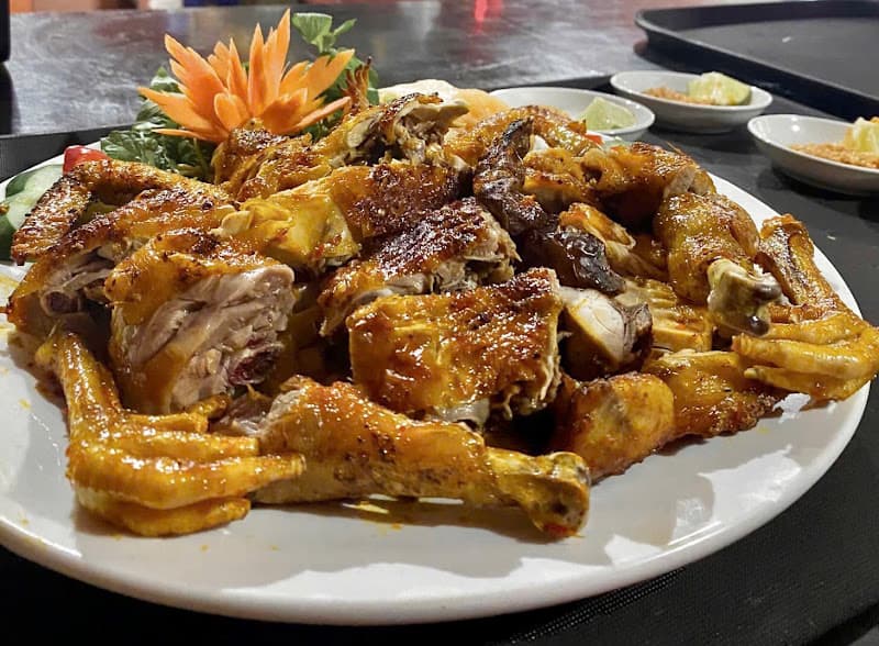 Hình ảnh Cau Lac Bo Khu Cong Nghiep Hoa Phu - 2