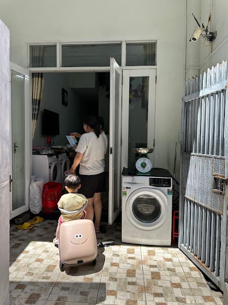 Hình ảnh Giặt Ủi Minh Đăng - Minh Dang Laundry - Прачечная Минх Данг - 민당 세탁소 - 2