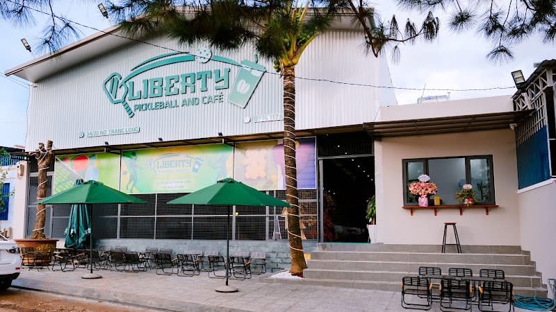 Liberty Pickleball Café