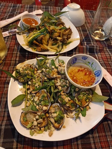 Hình ảnh Xuân Huệ quán - 2