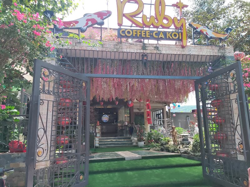 RuBy Coffee Cá Koi