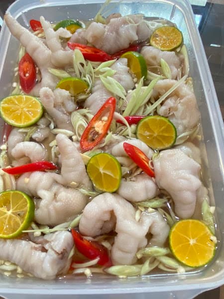 Chân gà sốt thái Ken Nguyễn