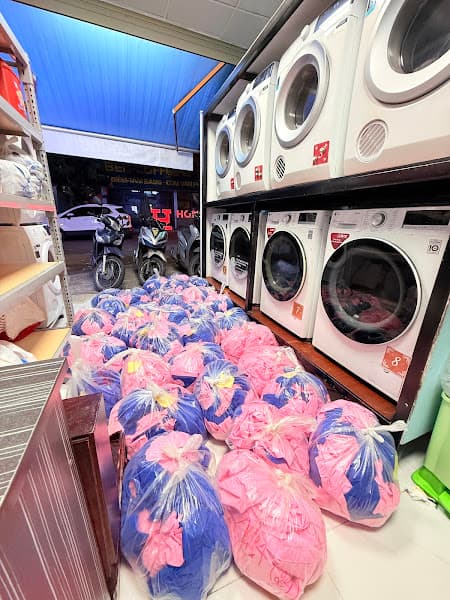 Hình ảnh Giặt Sấy Tuấn Tú - 2