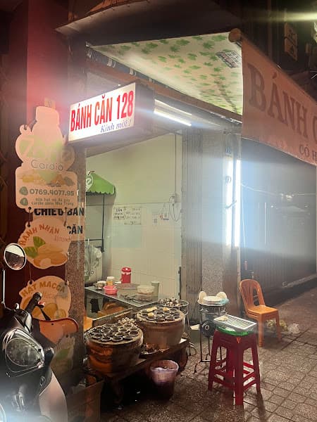 Ảnh bìa BÁNH CĂN 128
