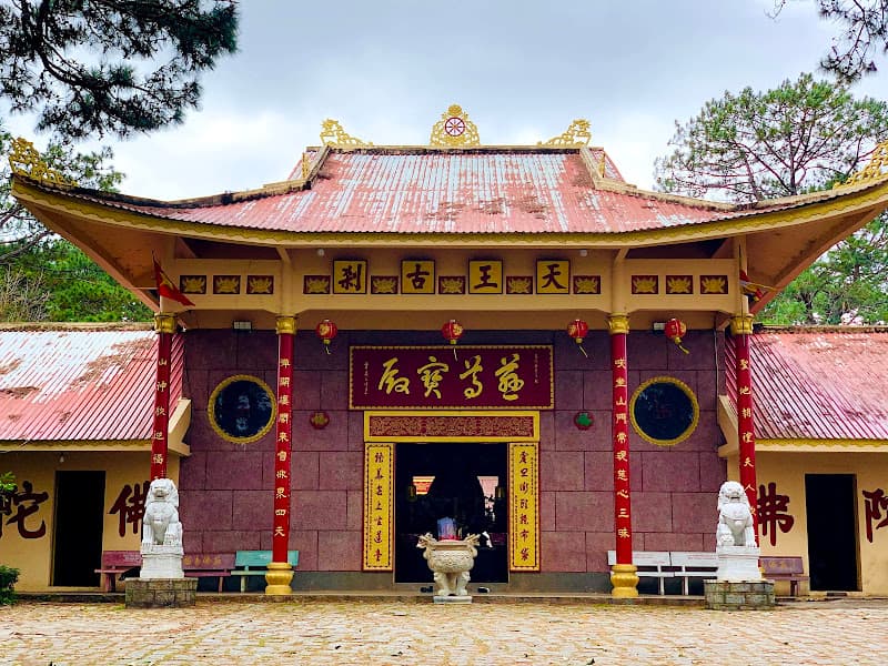 Ảnh bìa Chùa Tàu