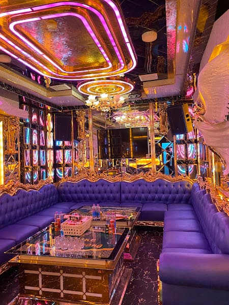 Hình ảnh Karaoke Phượng Hoàng II - 3