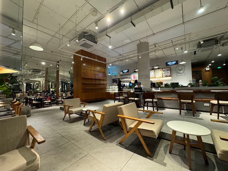 The Coffee House 17T3