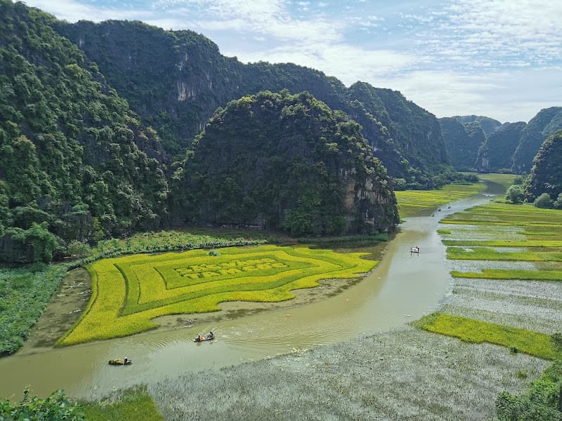Tam Cốc - Bích Động