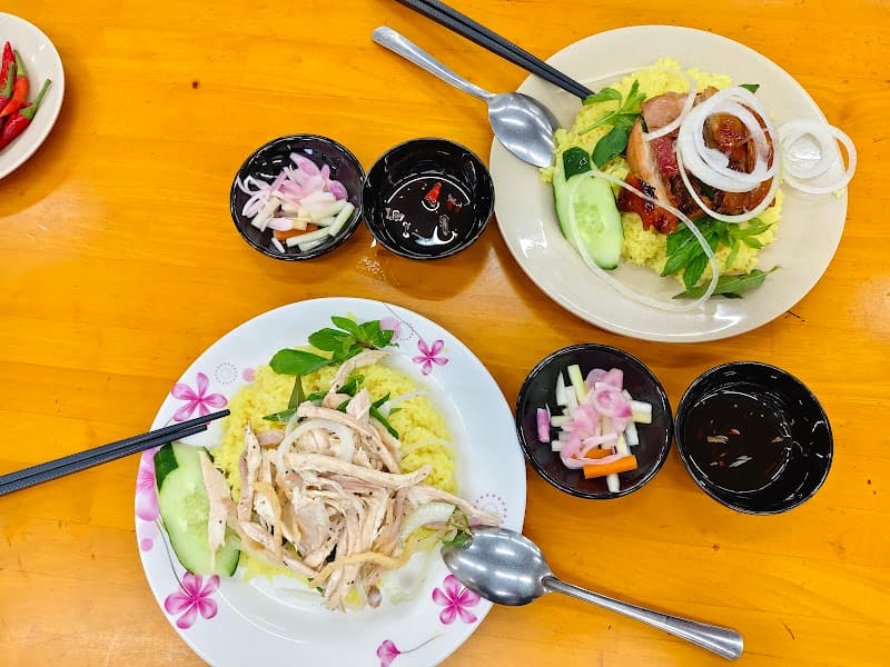 Hình ảnh Cơm gà Nhung 2 - 3