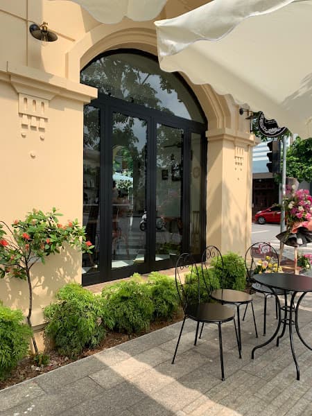 Conte Coffee and tea house