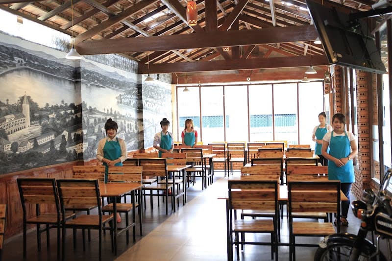 Ảnh bìa Hương Quê Quán
