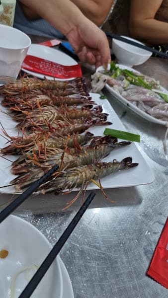 Hình ảnh Nhà Hàng Hải Yến - Hải Sản Cát Bà - 3