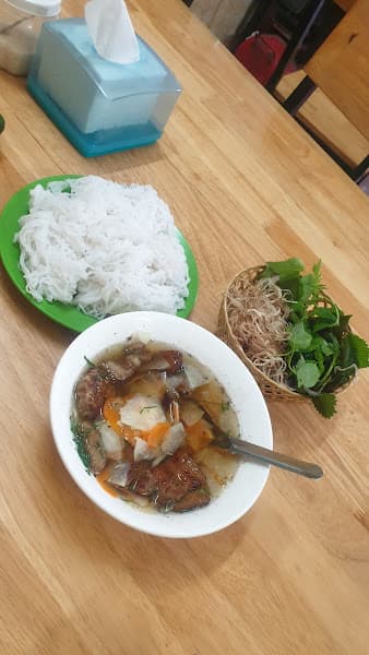 Bún chả 555 Hoán Huế