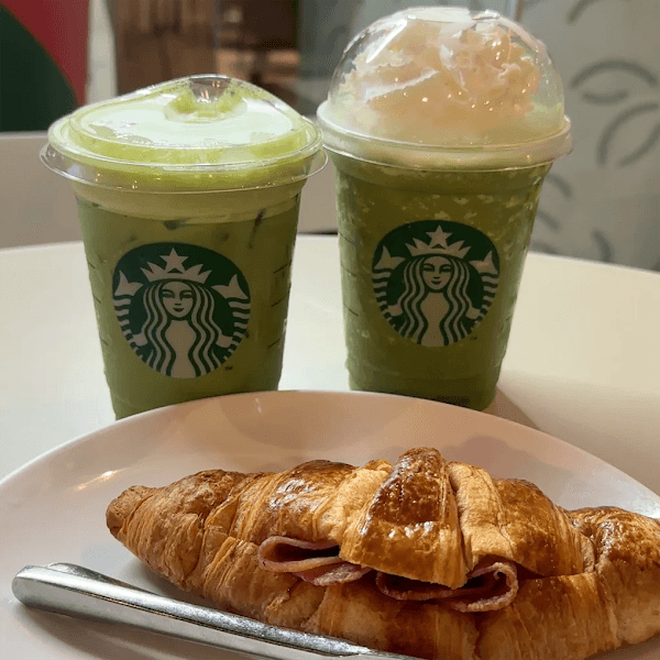 Hình ảnh Starbucks The Waterfront Saigon​ - 4