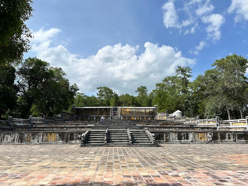 Hình ảnh Lăng Hoàng đế Gia Long - 2