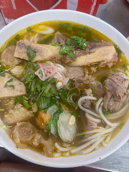 Hình ảnh Bún Bò Huế O Bem ( ngon nhất Quận 9) - 2