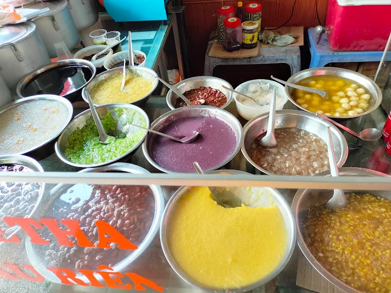 Ảnh bìa Quán Chè Huế