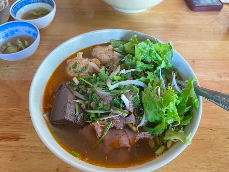 Hình ảnh Bún Bò Huế Út Hưng - 3