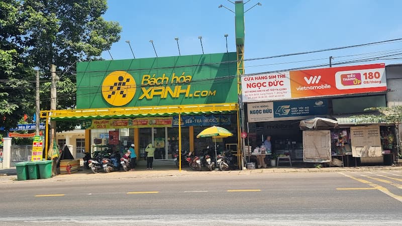 Bách Hoá Xanh Bình Sơn