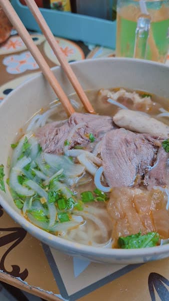 Hình ảnh Bún bò Huế Nhiêu Tứ - 2