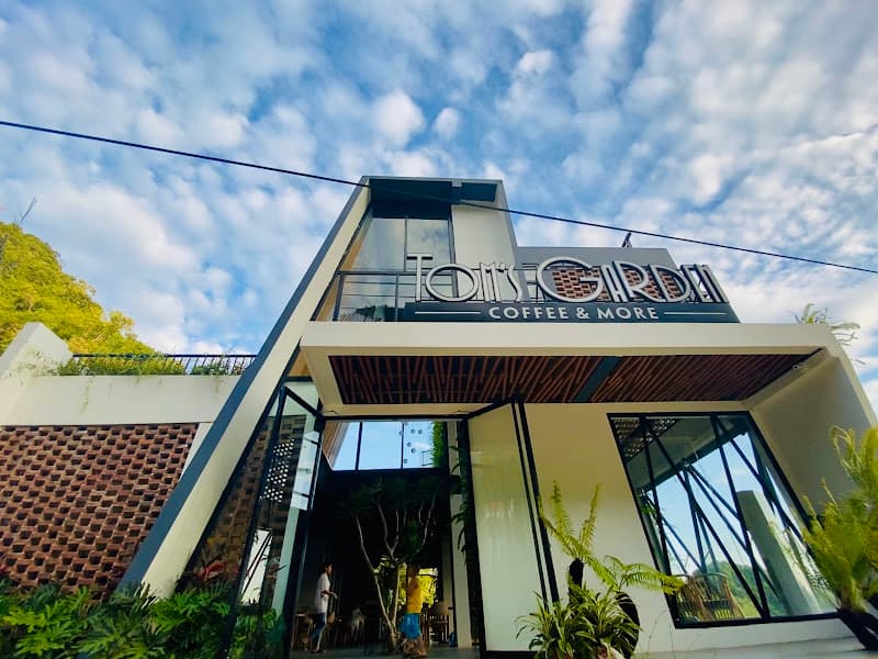 Ảnh bìa Tom's Garden Coffee & BBQ
