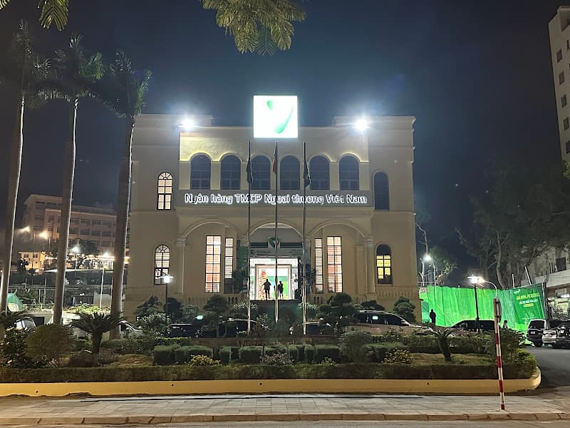 Hình ảnh Ngân Hàng Thương Mại Cổ Phần Ngoại Thương Việt Nam - 3