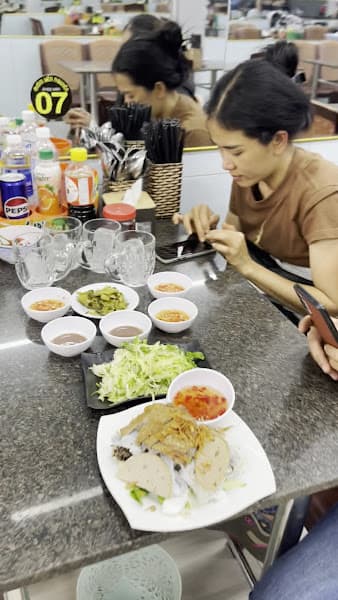 Hình ảnh Quán Cơm Hến Nguyên 356 - 4