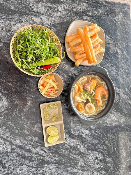 Karaoke ánh dương