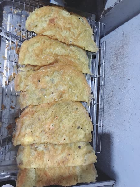 Hình ảnh Bánh xèo, bánh khọt Cô xuân - 4