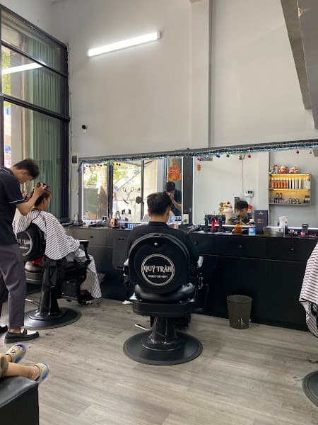 Hình ảnh QUÝ TRẦN BARBER SHOP - 4