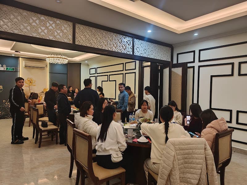 Nhà hàng Minh Nguyệt Restaurant