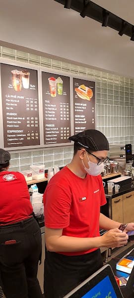 Hình ảnh Highlands Coffee Nguyễn Văn Trỗi HCM - 4