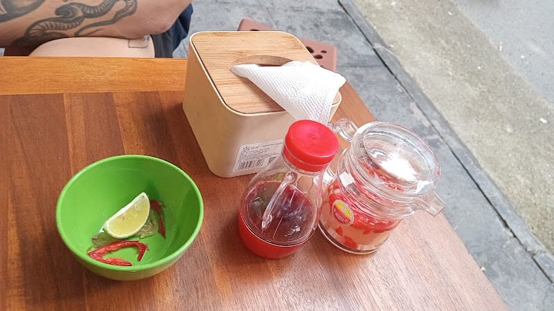 Hình ảnh Tiệm bánh canh HAI MẸ CON - 4