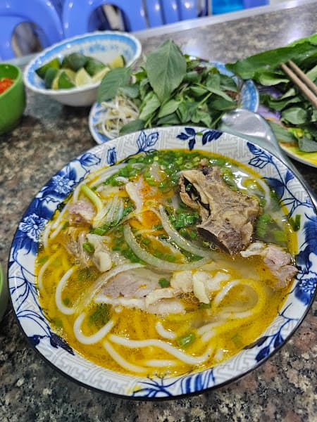 Ảnh bìa Bún bò Huế Xuân Bình