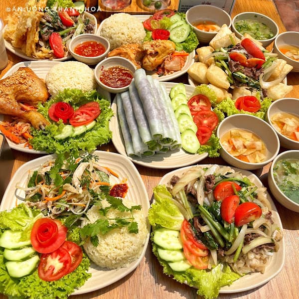 Hình ảnh Phở Cuốn - Cơm Gà VŨ GIA - 4