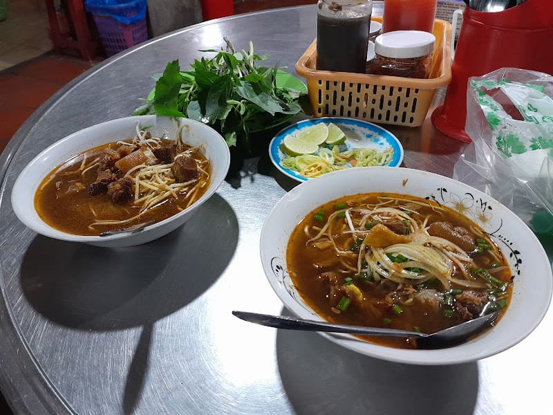 Quán Phở Bích Chi