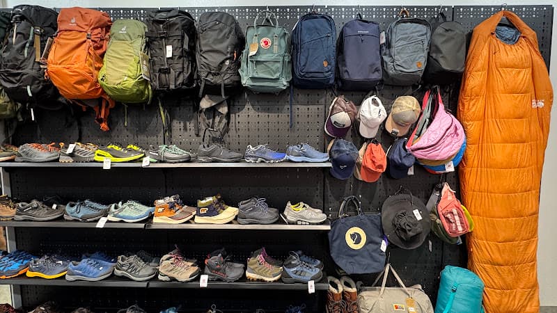 Hình ảnh Store 86- Authentic Factory Outlet - 5