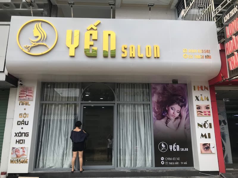 Hình ảnh Salon Tóc Yến 135 Thạch Hãn Tp Huế - 4