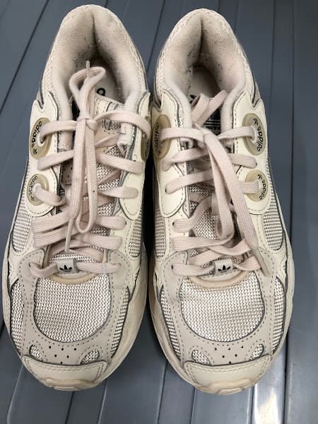 Hình ảnh Tiệm Hilar - Laundry & Shoes and Handbag Spa - 3