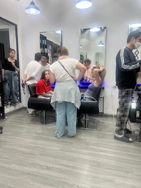 Hình ảnh Kevin Tuyen Hair Salon - 2