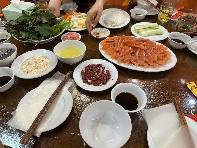 Hình ảnh Nhà Hàng Cá Hồi Chợ Đồn - 3