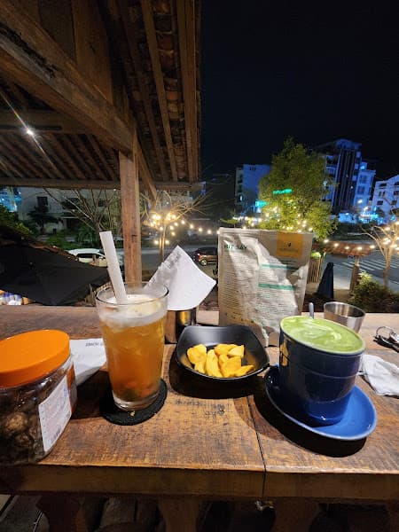 Hình ảnh Thiểu Số Trà & Cà phê - 2