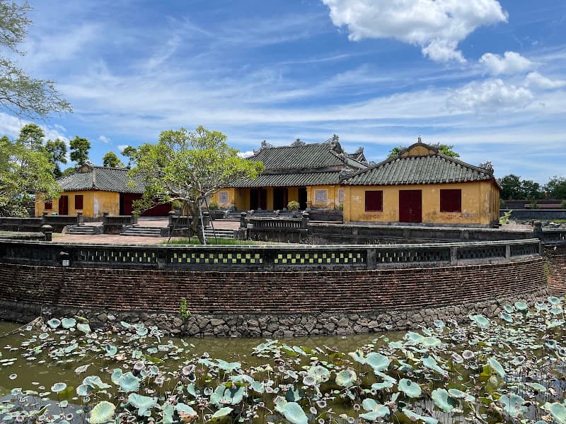 Ảnh bìa Cung Trường Sanh