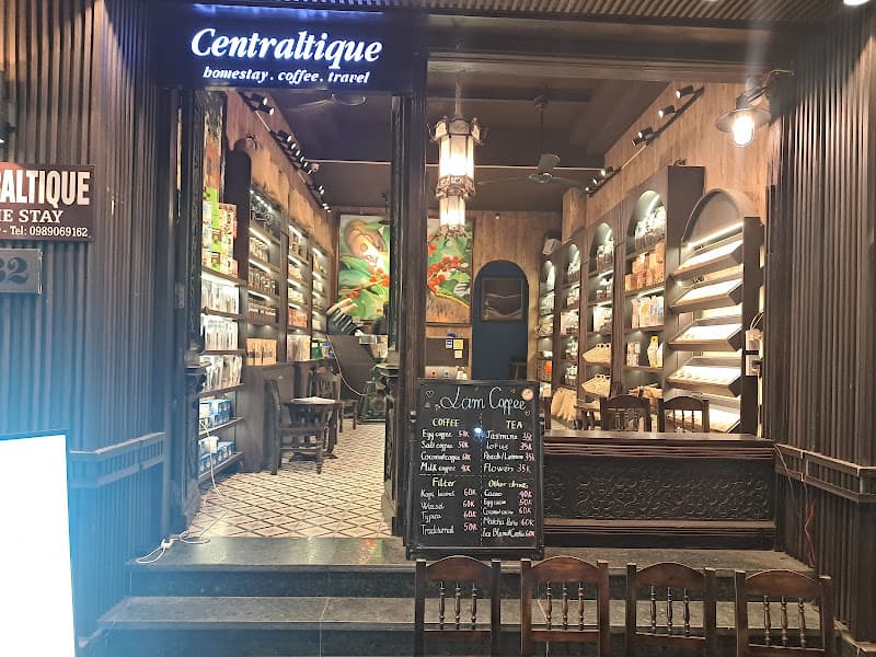 Ảnh bìa Coffee Lâm