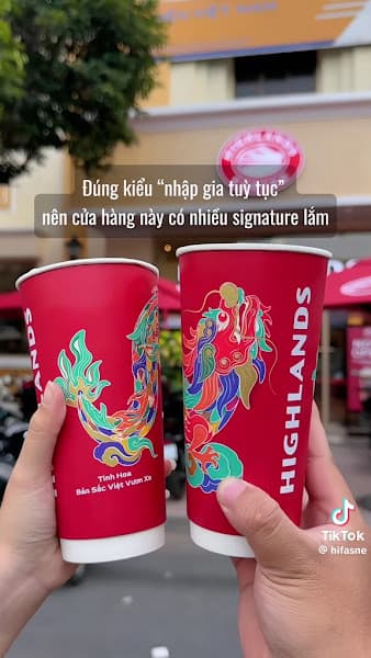 Hình ảnh Highlands Coffee Bưu Điện Chợ Lớn - 5