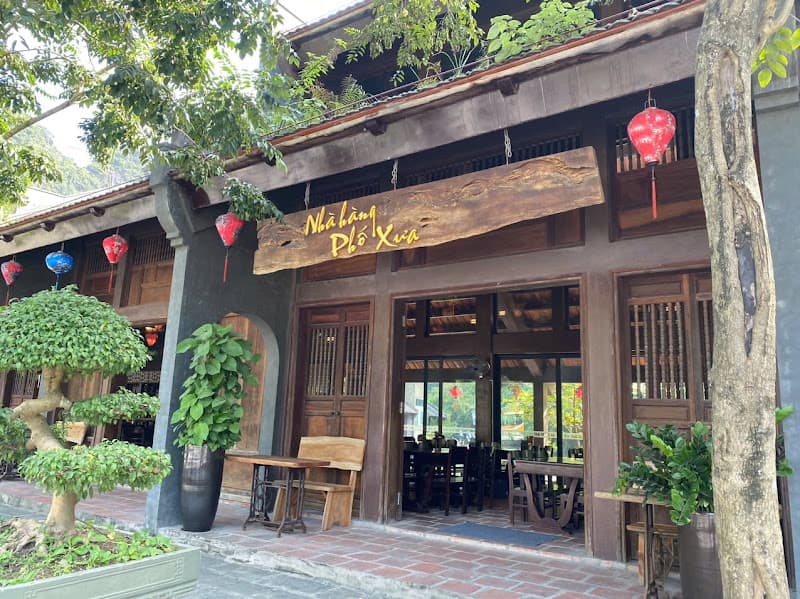 NHÀ HÀNG PHỐ XƯA (Ẩm thực tràng an)