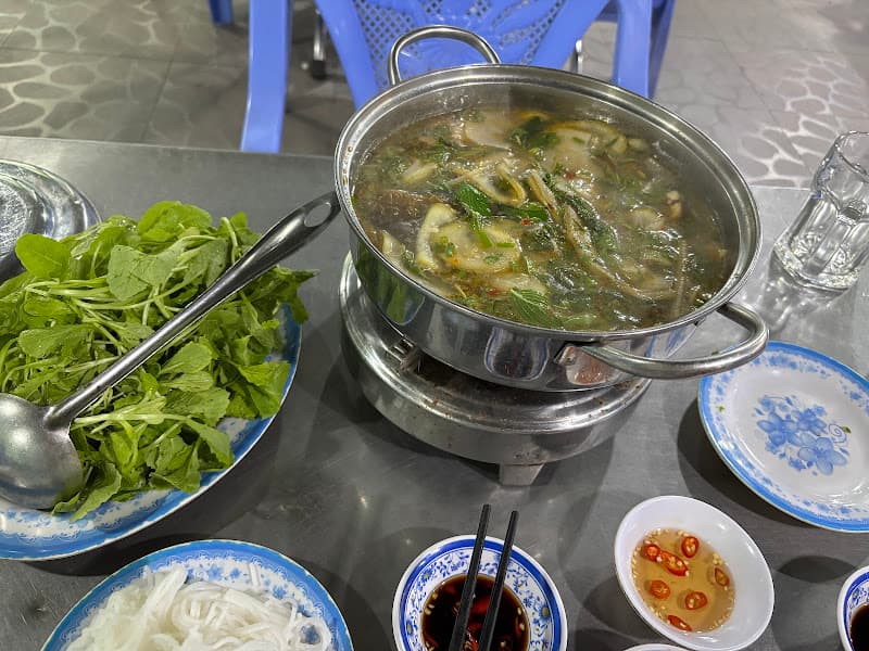 Quán Hải Sản Hiền Lương