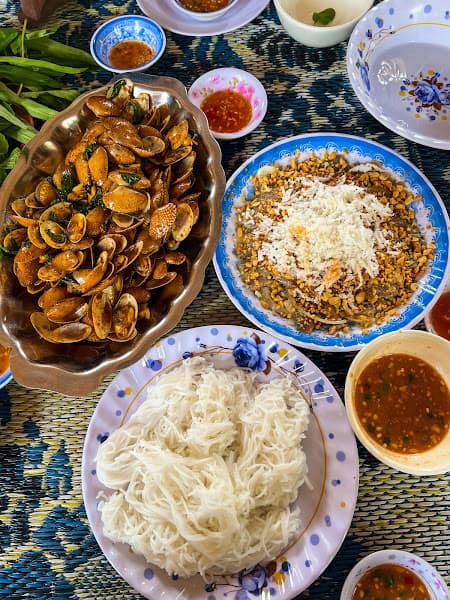 Hình ảnh Quán Hồng Hải (Cây Bàng) Gỏi Cá Trích - 2