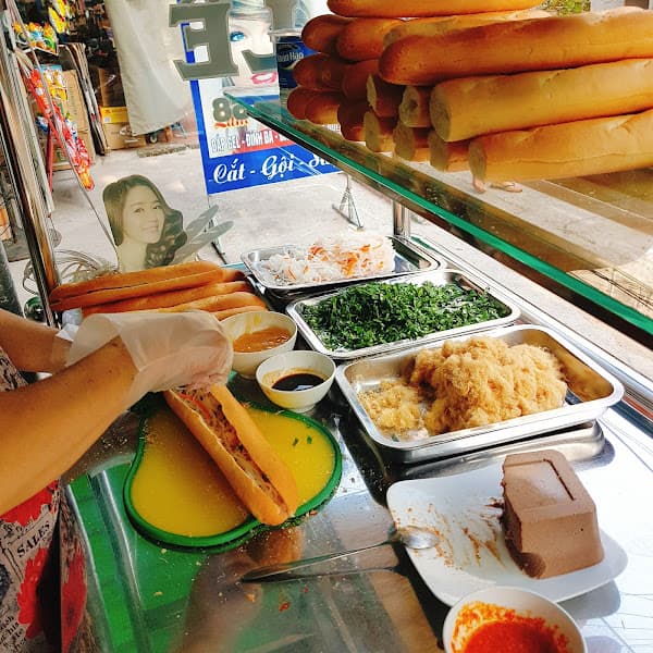 Hình ảnh Bánh Mì Cô Lê - 2
